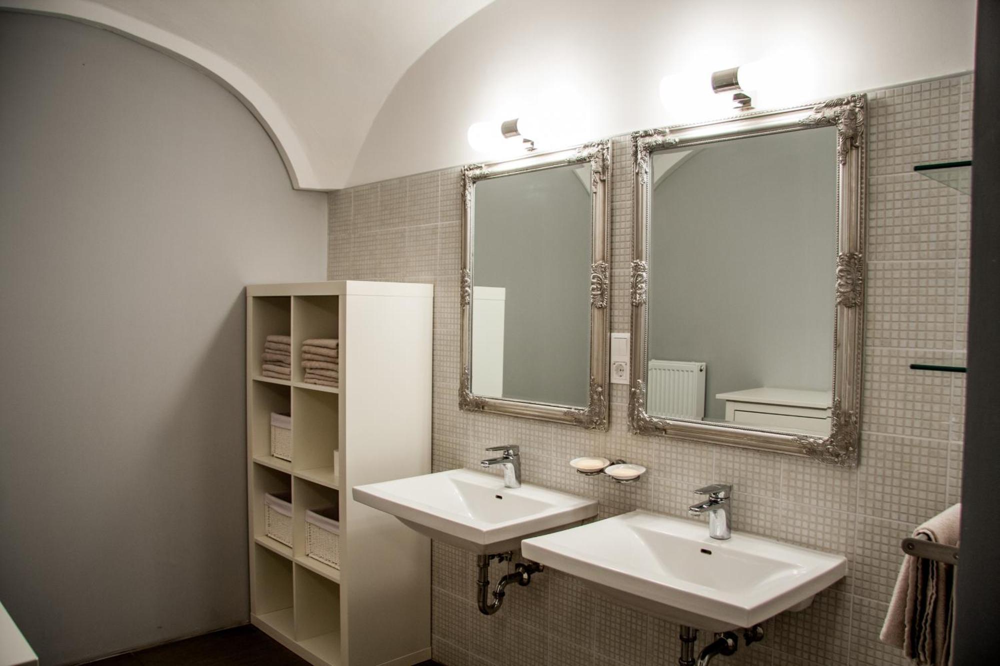 4Rooms Maribor Eksteriør bilde